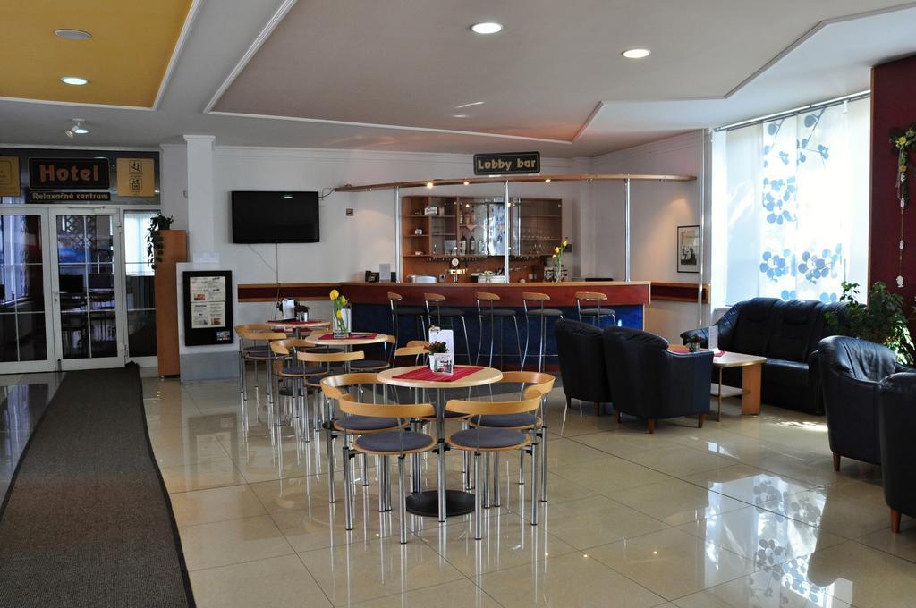 Tatra Hotel Poprad Extérieur photo