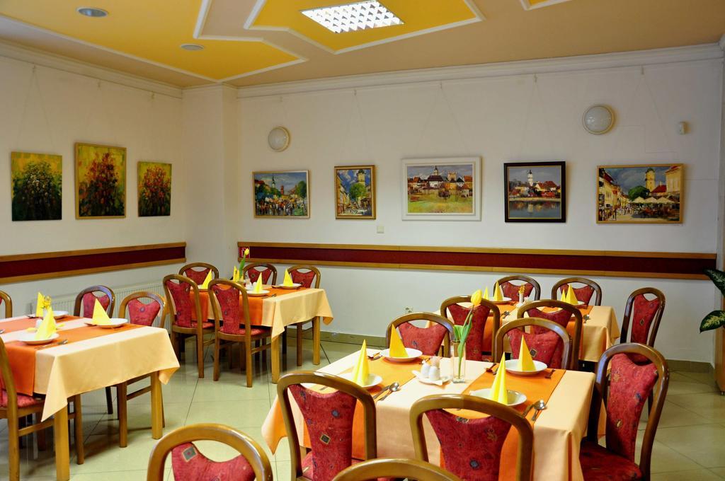 Tatra Hotel Poprad Extérieur photo